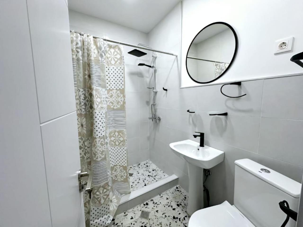 Hotel Home Tiflis Exterior foto