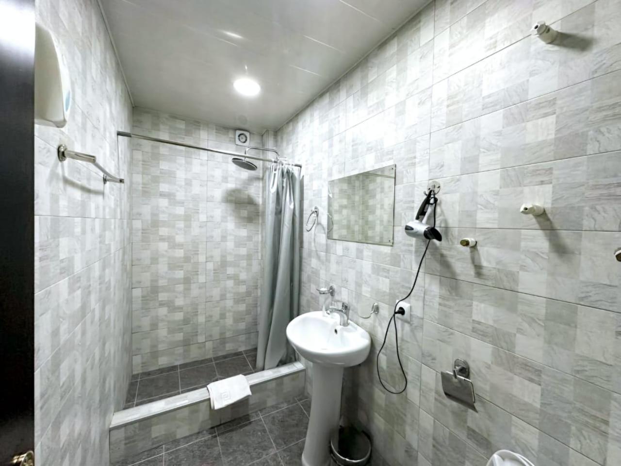 Hotel Home Tiflis Exterior foto